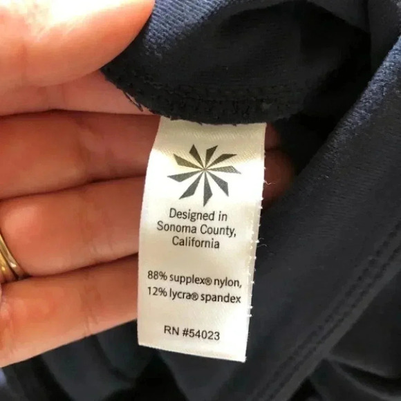 Athleta Metro Capri Crop Dark Blue Navy Leggings Tights Yoga Pants High Waist:XS - Picture 9 of 15